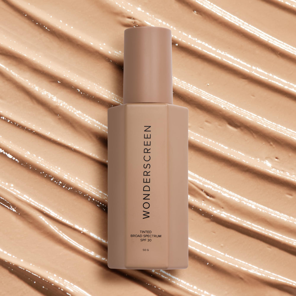 DIME Beauty Tinted Glow Wonderscreen SPF 30 - Mineral Tinted Moisturizer for Face with 19% Zinc Oxide, Skin-Enhancing Tone-Evening Sunscreen, Glow-Enhancing Tint, Vegan, Cruelty-Free, 50 g